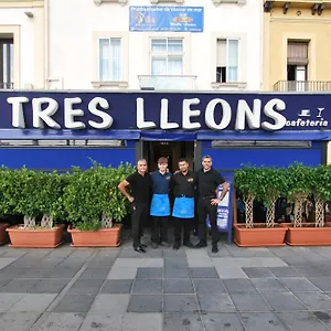 Hotel Tres Leones, Vilassar De Mar